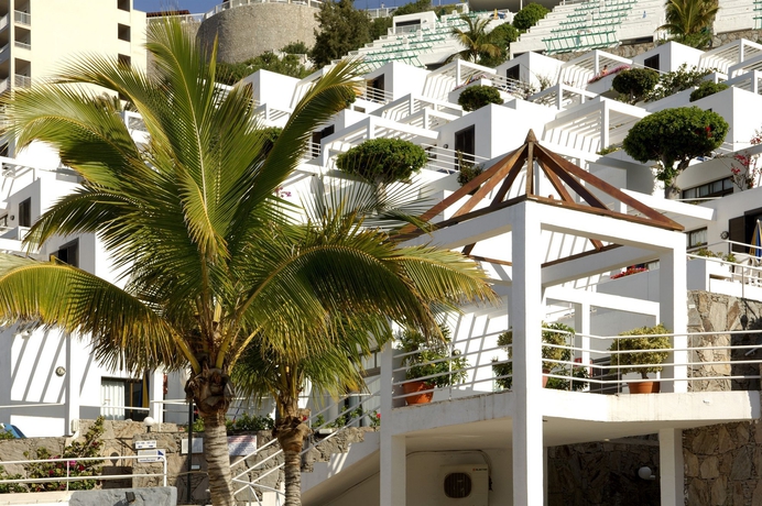 Imagen de los exteriores del Aparthotel Bah&iacute;a Blanca, Puerto Rico. Foto 8