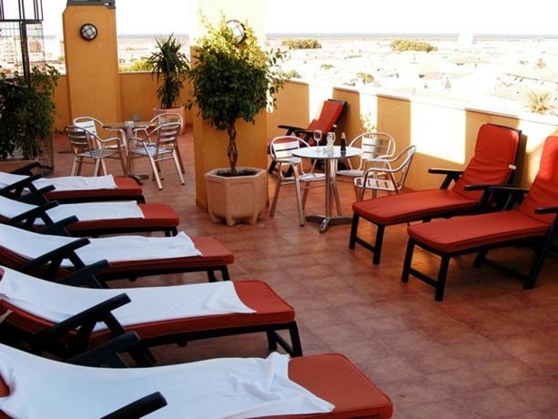 Imagen general del Aparthotel Bah&iacute;a, San Pedro del Pinatar. Foto 3