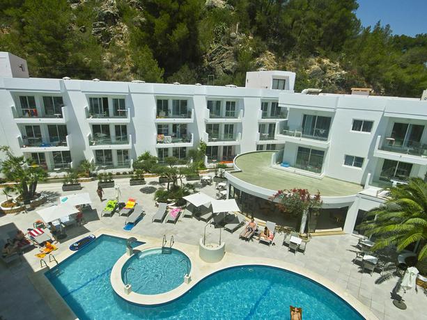 Imagen de los exteriores del Aparthotel Balansat Resort. Foto 13