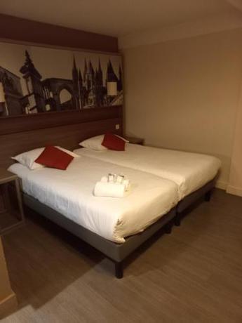 Imagen de la habitación del Aparthotel B&B HOME Caen Centre Gare. Foto 17