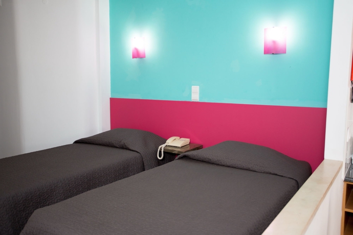 Imagen de la habitación del Aparthotel Bayside Salgados. Foto 4