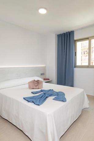 Imagen de la habitación del Aparthotel Bcl Levante Lux. Foto 2
