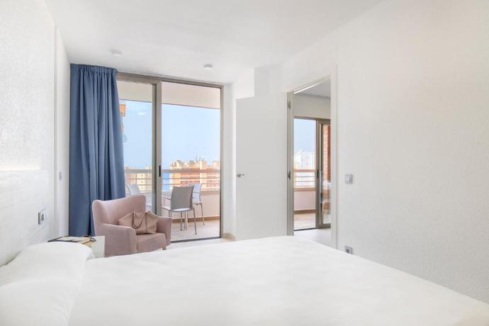 Imagen de la habitación del Aparthotel Bcl Levante Lux. Foto 8
