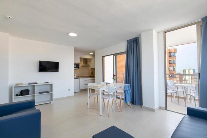 Imagen de la habitación del Aparthotel Bcl Levante Lux. Foto 14