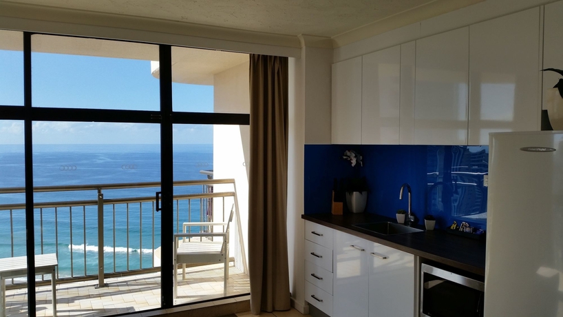 Imagen de la habitación del Aparthotel Beachcomber Resort. Foto 5