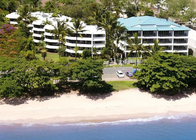Imagen de los exteriores del Aparthotel Beachfront Apartments On Trinity Beach. Foto 12