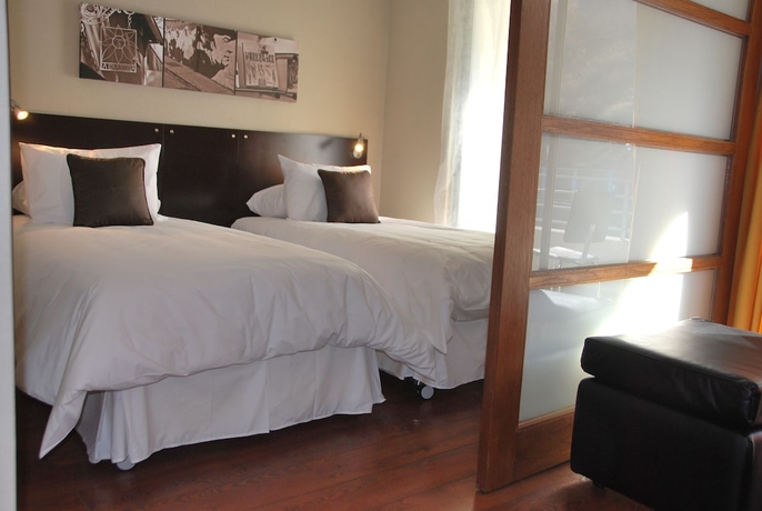 Imagen de la habitación del Aparthotel Bellavista Travel Suites. Foto 3