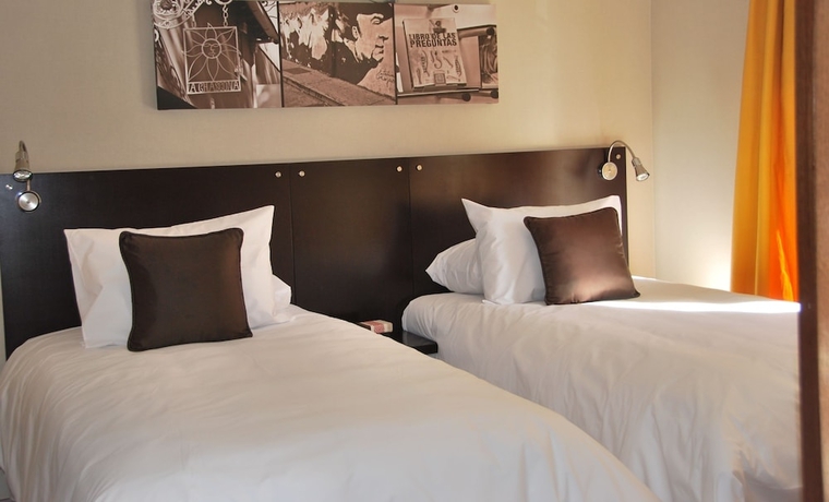 Imagen de la habitación del Aparthotel Bellavista Travel Suites. Foto 6