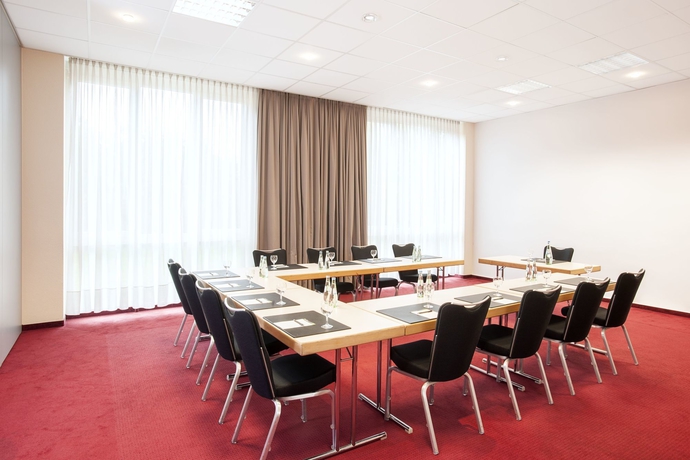 Imagen de los interiores del Aparthotel Best Western Conference Airporthotel Frankfurt M&ouml;rfelden. Foto 15