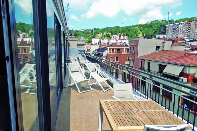 Imagen de la habitación del Aparthotel Bilbao City Center By Abba Suites. Foto 17