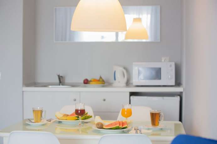 Imagen de la habitación del Aparthotel Blau Cala Mandia. Foto 10
