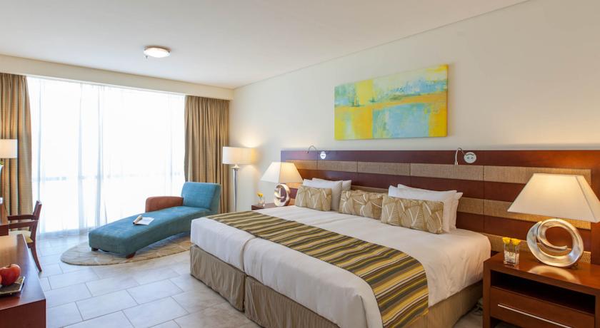 Imagen general del Aparthotel Blue Beach Tower. Foto 2