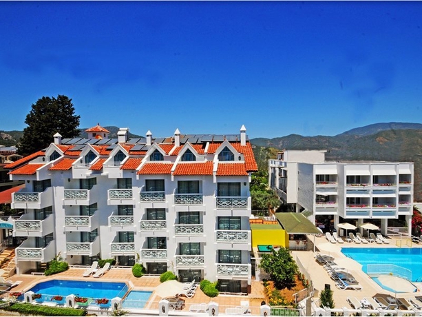 Imagen general del Aparthotel Blue Palace Hotel and Family. Foto 4