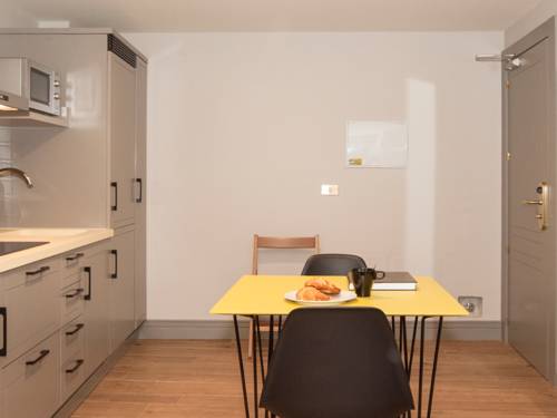 Imagen de la habitación del Aparthotel Blue Windows House. Foto 8