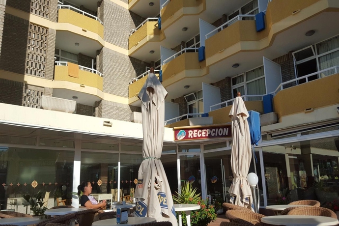 Imagen general del Aparthotel Bluesea Veril Playa. Foto 6