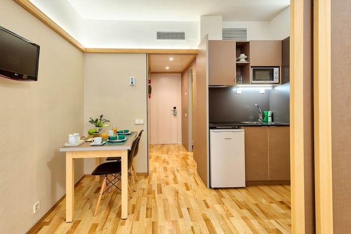 Imagen de la habitación del Aparthotel Bonanova Suite Hotel. Foto 2