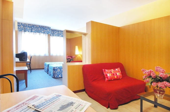 Imagen de la habitación del Aparthotel Bonanova Suite Hotel. Foto 3