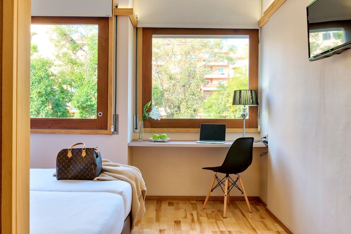Imagen de la habitación del Aparthotel Bonanova Suite Hotel. Foto 6