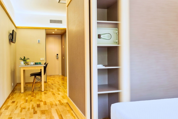 Imagen de la habitación del Aparthotel Bonanova Suite Hotel. Foto 11