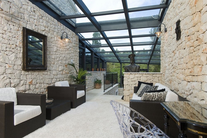 Imagen de los interiores del Aparthotel Bracka Perla. Foto 7