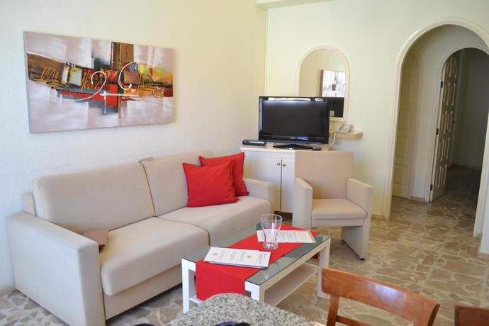 Imagen de la habitación del Aparthotel Bungalows Club Primavera. Foto 3
