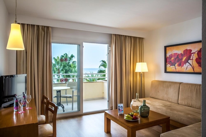 Imagen de la habitación del Aparthotel Cabot Cap de Mar Spa. Foto 10