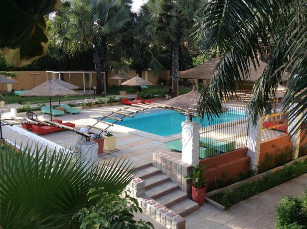 Imagen de la piscina del Aparthotel Calabash Apartments. Foto 12