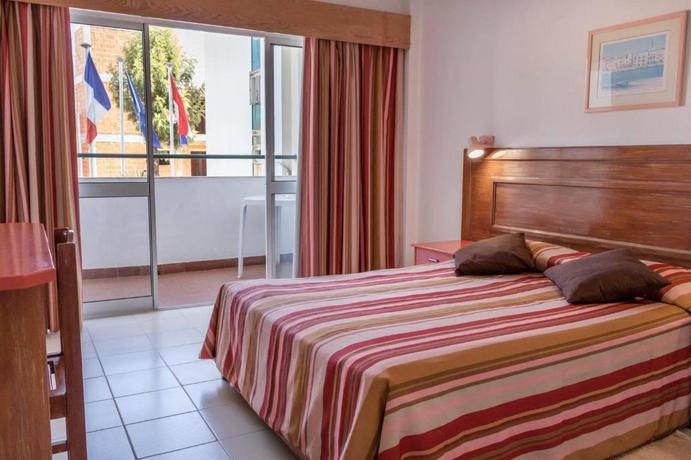 Imagen general del Aparthotel Calema Avenida Jardim. Foto 4