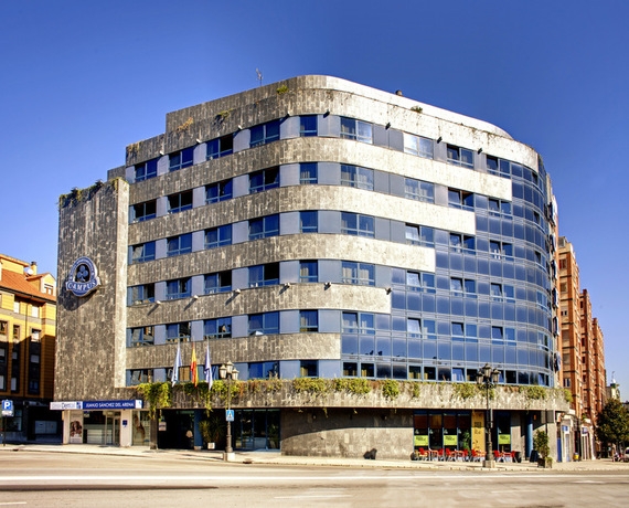 Imagen general del Aparthotel Campus, Oviedo. Foto 1