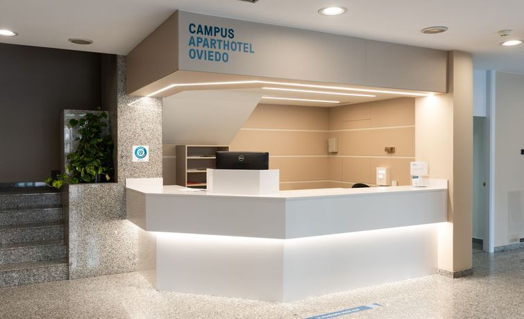 Imagen de los interiores del Aparthotel Campus, Oviedo. Foto 13