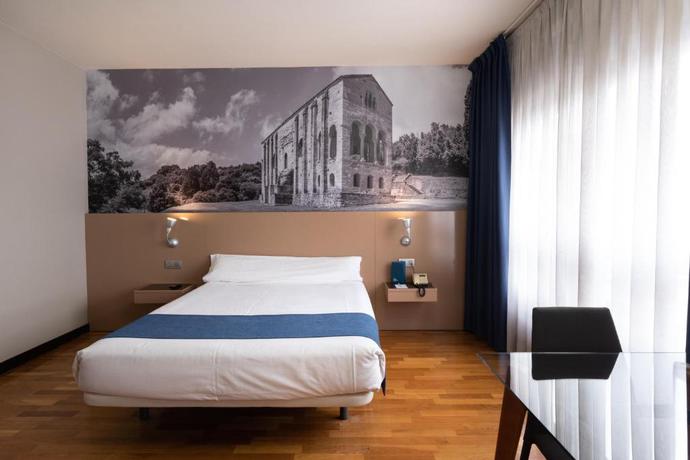 Imagen de la habitación del Aparthotel Campus, Oviedo. Foto 4