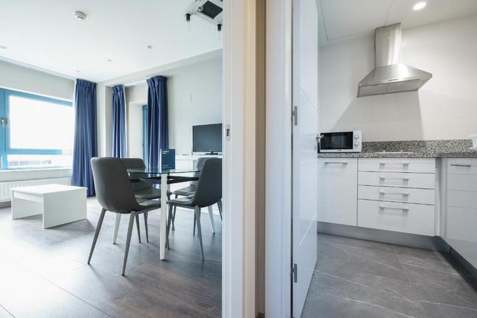 Imagen de la habitación del Aparthotel Campus, Oviedo. Foto 6