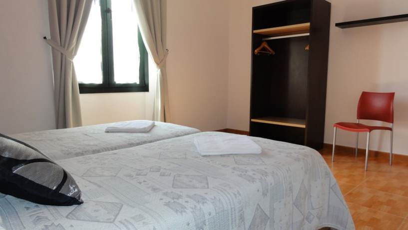 Imagen de la habitación del Aparthotel Can Gallart. Foto 2