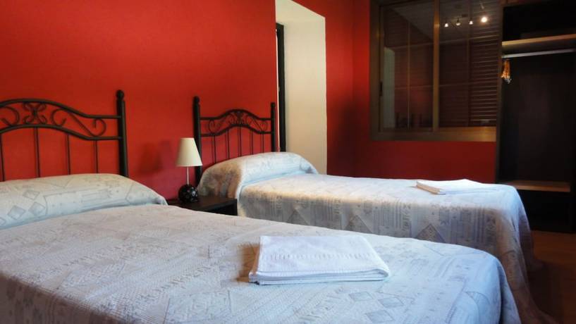Imagen de la habitación del Aparthotel Can Gallart. Foto 13