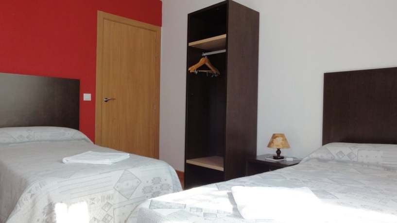 Imagen de la habitación del Aparthotel Can Gallart. Foto 14