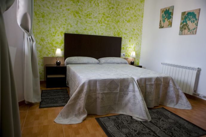 Imagen de la habitación del Aparthotel Can Gallart. Foto 15