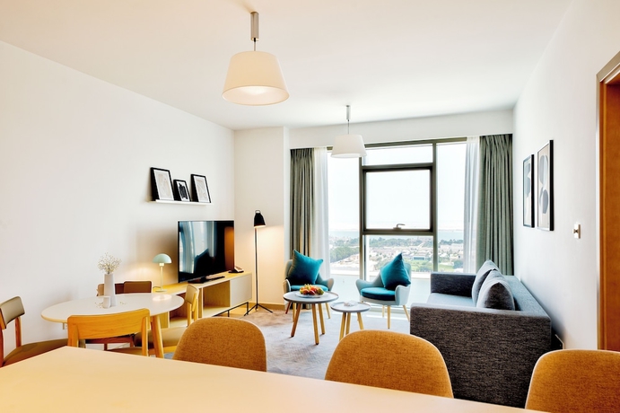 Imagen de la habitación del Aparthotel Capital Suites. Foto 4