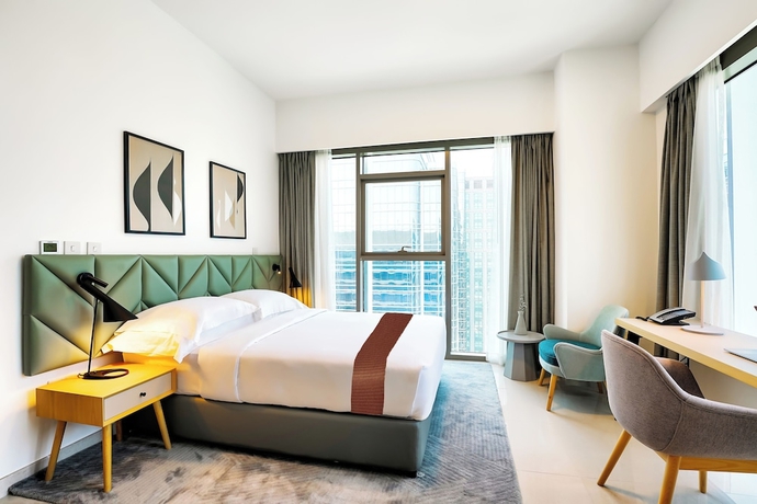 Imagen de la habitación del Aparthotel Capital Suites. Foto 13
