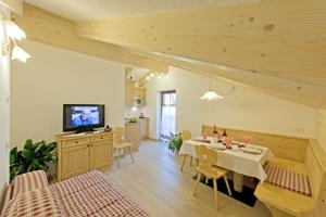 Imagen de la habitación del Aparthotel Caravan Park Miravalle. Foto 3