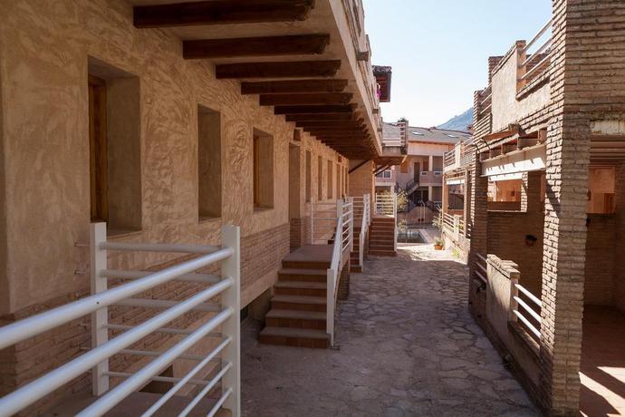 Imagen de los exteriores del Aparthotel Cazorla Valle. Foto 9