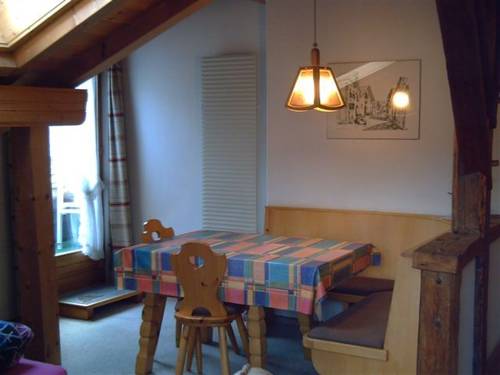 Imagen de la habitación del Aparthotel Chasa Val&auml;r. Foto 7