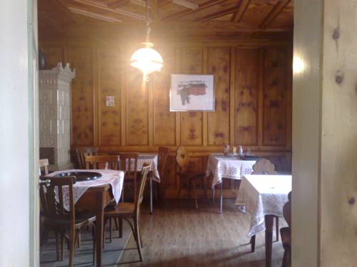 Imagen de la habitación del Aparthotel Chasa Val&auml;r. Foto 8