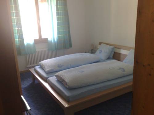 Imagen de la habitación del Aparthotel Chasa Val&auml;r. Foto 12
