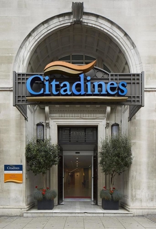Imagen de los exteriores del Aparthotel Citadines Apart'hotel Holborn-covent Garden London. Foto 9
