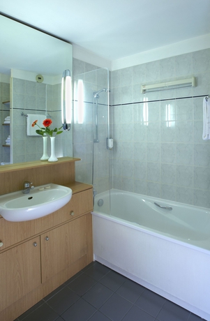 Imagen de la habitación del Aparthotel Citadines Bastille Marais Paris. Foto 4