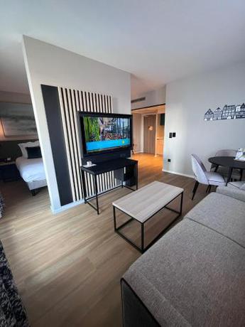 Imagen de la habitación del Aparthotel Citadines Eurometropole Strasbourg. Foto 14
