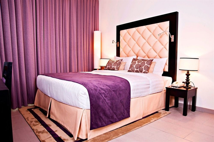 Imagen de la habitación del Aparthotel Citadines Metro Central Hotel Apartments Dubai. Foto 7