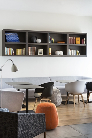 Imagen de los interiores del Aparthotel Citadines Presqu'&icirc;le Lyon. Foto 14