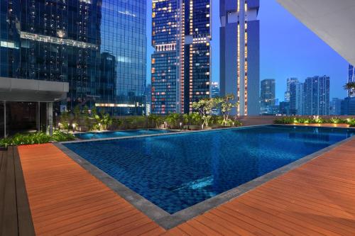 Imagen de la piscina del Aparthotel Citadines Sudirman Jakarta. Foto 8