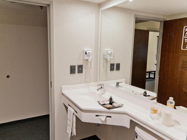 Imagen de la habitación del Aparthotel City Express Suites Cabo San Lucas. Foto 4